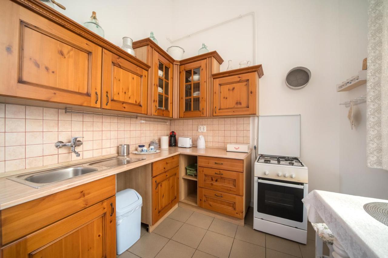 Agria Vintage Apartman Эгер Экстерьер фото